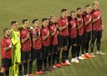 Formacionet Zyrtare ! Luhet një tjetër Shqipëri-Turqi, Bushi guxon me tre Sulmues