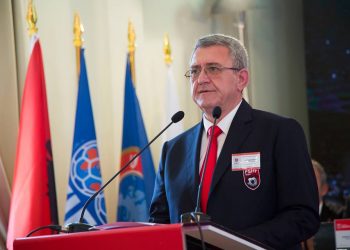 Edi Rejan trajneri i ri ?! Duka thyen heshtjen