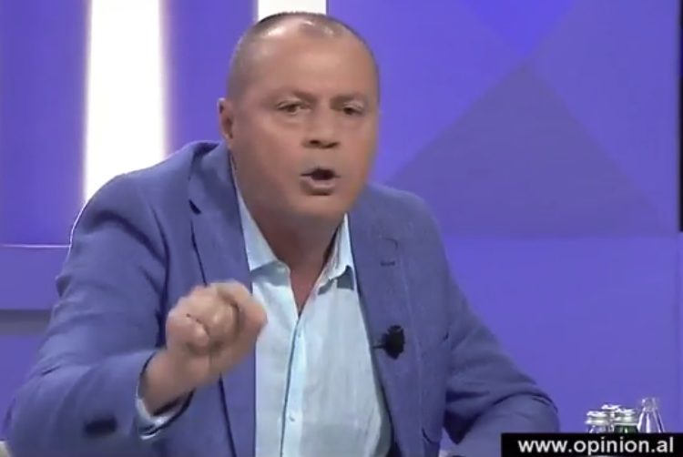 Plas sherri në Opinion mes Mustafa Nano-s dhe Dashamir shehi-t