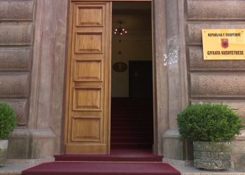 Kush janë kandidatët për gjyqtarë të Kushtetueses (Emrat)