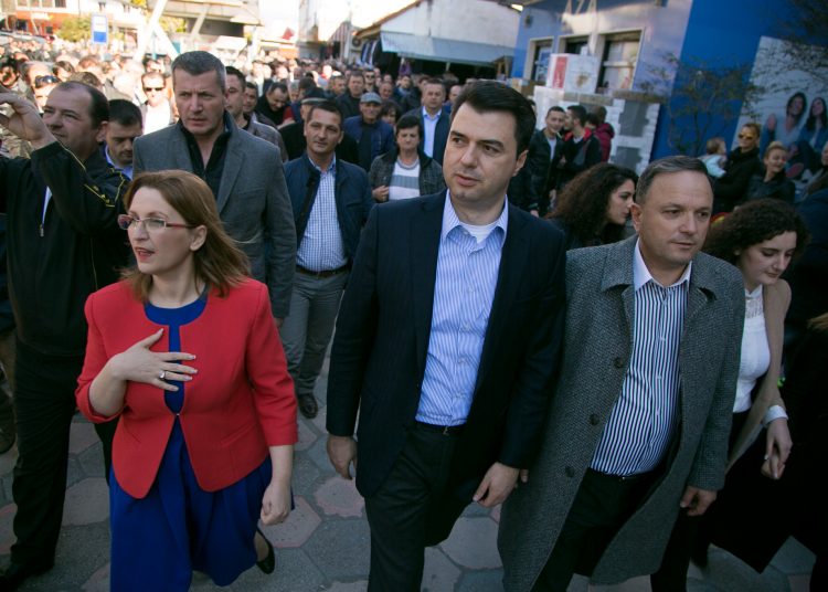 Demokrati shkodran shtang Bashën: Të shoqërojnë zagarë me gradaçela, që përlyen demokracinë