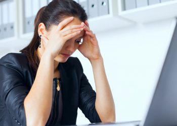 Stresi emocional, i rrezikshën njisoj si infarkti