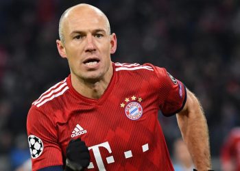 Zyrtare, Arjen Robben largohet nga Bayern, por jo nga futbolli