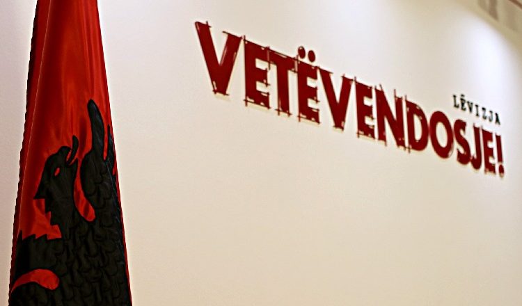 Vetvendosje protest ditën e nesërme për viziten e Vuçiç në Tiranë