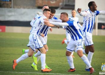 Superliga ul siparin, Tirana fund ankthit, Teuta shkon në Europë
