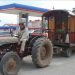 Shëtitësi francez udhëton për në Indi me traktor