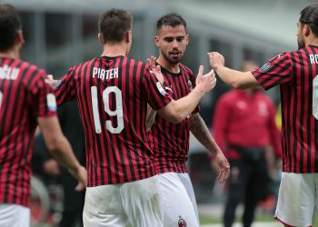 Zyrtare/ AC Milan miqësore me skuadrën shqiptare