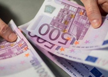 Ka mbi 46 milion milionerë që aktualisht jetojnë në botë: ja ku ndodhen më të shumtët