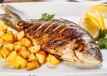 Trajtimet kundër stresit nisin nga ushqimi – Çfarë duhet të shmangni