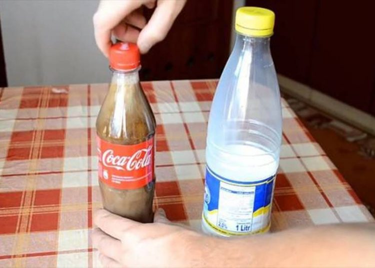 Pasi të shihni këtë eksperiment, me siguri do hiqni dorë nga Cola