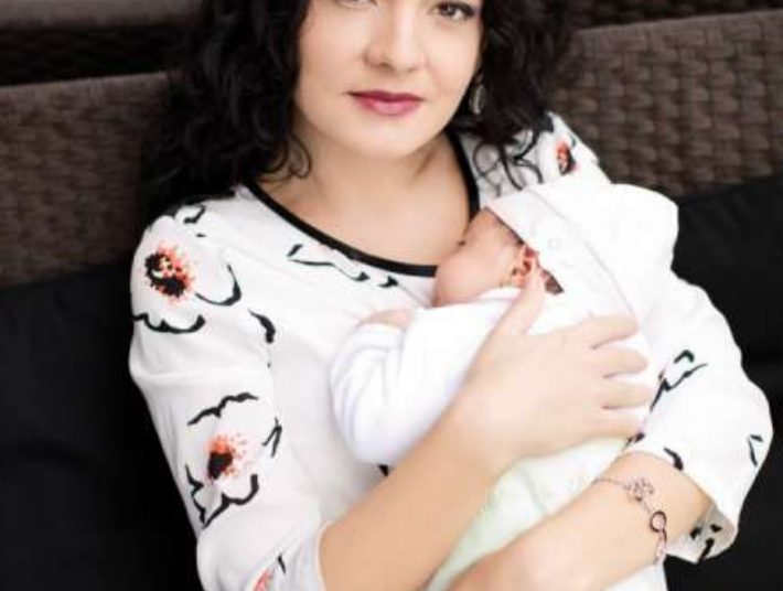 Elisa Spiropali sjell në jetë fëmijën e dytë (FOTO)
