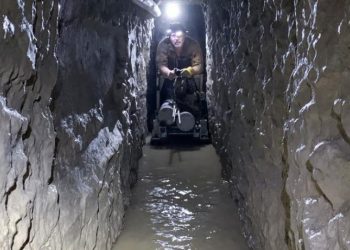 Zbulohet tuneli më i gjatë i trafikimit të drogës ShBA-Meksikë