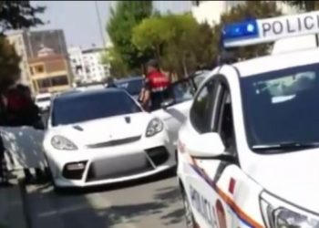 Bëri “kërdinë” në Elbasan, kush është 27-vjeçari që nuk u bind urdhrave të policisë