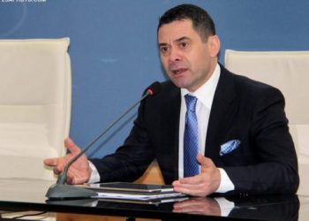 Voa/Ministri Ahmetaj tregon planin ekonomik të qeverisë: Në prill parashikojmë 90 mijë të papunë