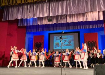 Bashkia Lushnjë organizon aktivitet kulturor me rastin e 7 – 8 Marsit