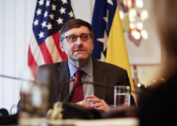 Palmer: BE të hapë negociatat me Tiranën dhe Shkupin