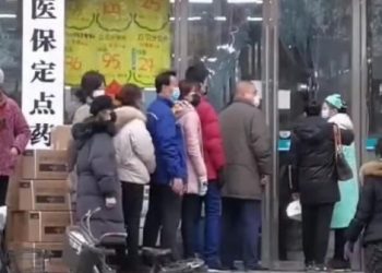 Pas tre muajsh izolim, qyteti Wuhan në Kinë i rikthehet përditshmërisë