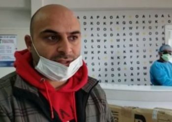 Kishte blerë respirator për djalin e sëmurë, ja dhuron spitalit të Vlorës