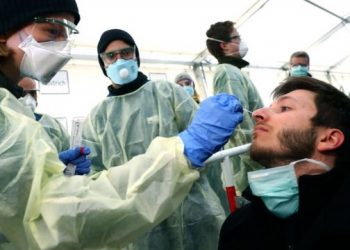 Terapia që po aplikon Gjermania ndaj koronavirusit, që mund të shpëtojë jetë