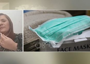 Presidentja e Greqisë telefonon dhe falenderon shqiptaren që qepi 600 maska