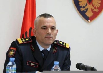 COVID 19/ Ardi Veliu porosit policët në terren: Mos toleroni asnjë shofer që lëviz pa autorizim