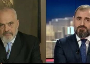 Çim Peka mahnitet nga look-u i Ramës