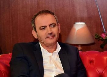 Urdhëri i Monikës për të shkuar të flenë ditën kur u prish Teatri dhe Luli