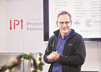 Njihuni me profesorin e Harvardit, i cili u bë miliarder falë Coronavirus