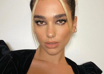Dua Lipa thyen një super rekord dhe lë pas të gjitha koleget e saj