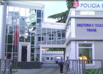 Vjedhje dhe falsifikim vulash, ne praga 5 persona ne Tirane