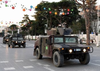Ushtria gati për valën e dytë, kreu i Forcave të Armatosura: Po ndjekim udhëzimet e NATO-s