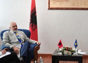 Rama: Jam këtu për t’i dhënë mbështetje të plotë Kosovës