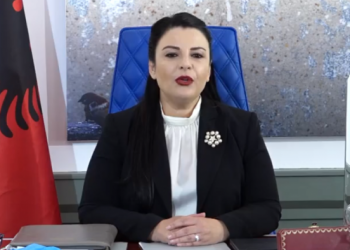 Ministria e Infrastrukturës reagon për protestën: Në kushtet e emergjencës nisja e punës nuk varet nga ne
