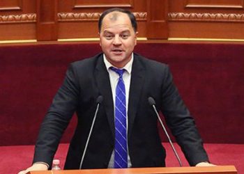 Ndalimi i koalicioneve, Rama sulmon Maliqin: Nuk votoi as për veten e tij, kapi një drejtori…