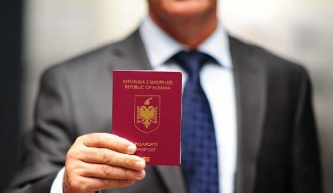 Njoftim i rëndësishëm, Konsullata shqiptare në Selanik nis shpërndarjen e ID dhe pasaportave