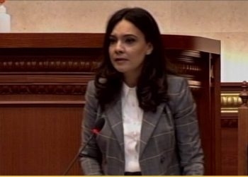 Spiropali: Reformat të çohen përpara, jo shantazhe e pazare!