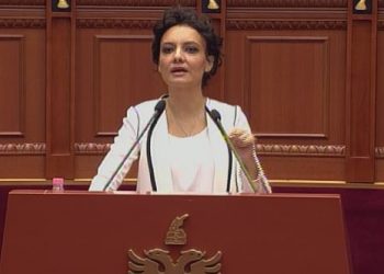 Spiropali: Marrëveshja për “Zgjedhoren” ndryshoi skemën bajate të përfaqësimit, KQZ nuk mund të jetë më organ politik
