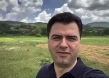 TJETËR GAFË E BASHËS/ Ironizon Spiropali: S’është çudi që nakatos Baldushkun me Farkën kur… (VIDEO)