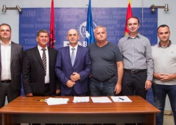 Edhe shqiptarët e Malit të Zi bëhen bashkë në zgjedhje