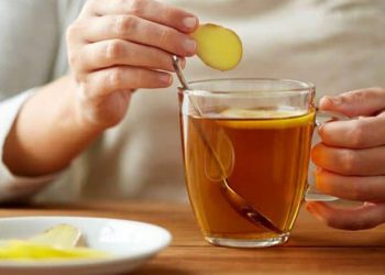 Mësoni si të largoni dhimbjet e stomakut me çajin e xhenxhefilit