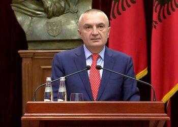 Parlamenti shkarkon Presidentin Ilir Meta