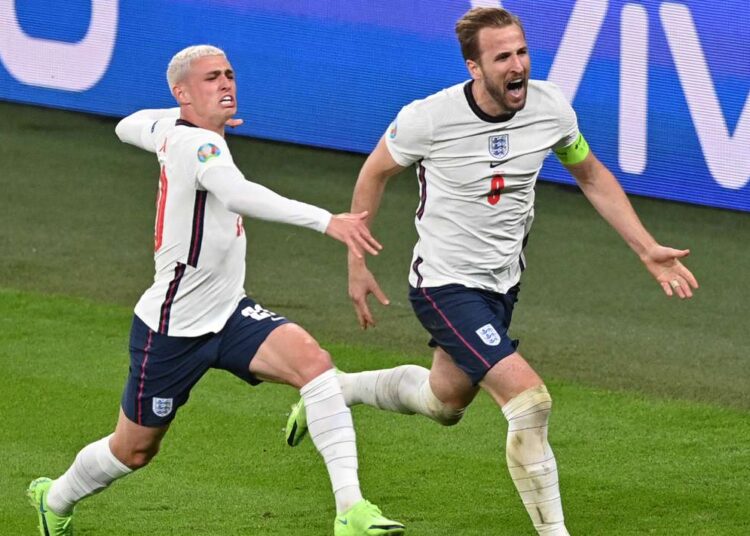 Anglia i jep fund pritjes 55-vjeçare, arrin për herë të parë finalen e Europianit