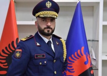 Gledis Nano mbledhje urgjente vartësve, priten ndryshime në nivel drejtuesish në qarqe