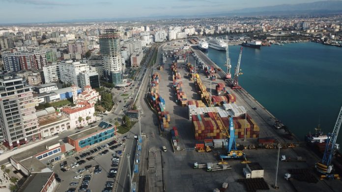 Performanca 9 mujore e Portit të Durrësit/ Rriten volumet me +18,67% dhe të ardhurat me +24, 67%