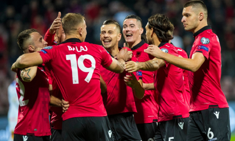 Renditja e FIFA-s/ Shqipëria fiton 3 pozicione, Kosova zbret 4 shkallë