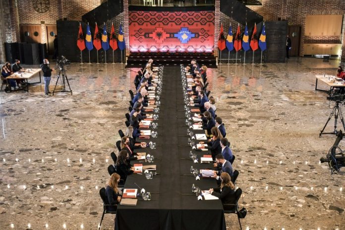 Shqipëri-Kosovë, 13 marrëveshje/ Rama dhe Kurti: Open Balkan nuk na pengon të forcojmë marrëdhëniet