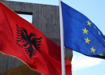Bullgaria bën kërkesën ZYRTARE: Shqipëria të NDAHET nga Maqedonia dhe t’i hapen negociatat!