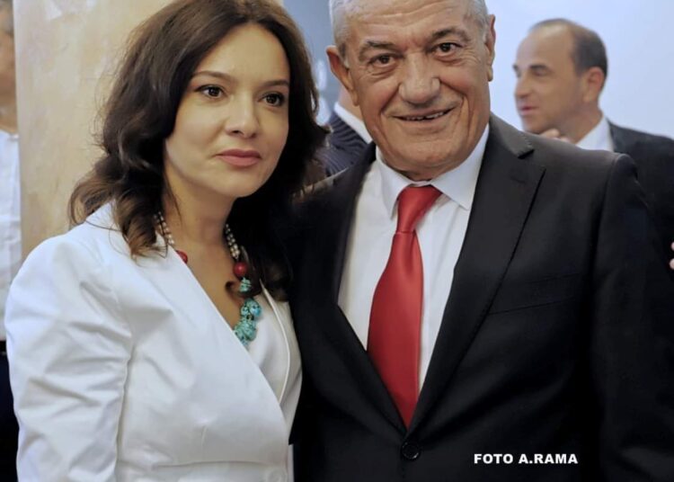 Spiropali uron për ditëlindje Gramoz Ruçin: Për familjen tonë socialiste do të jesh përherë një pikë referimi