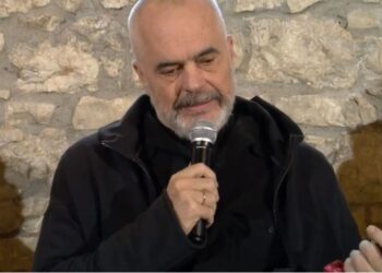 “Deri në 50 mijë dollarë grant nëse rindërtoni shtëpinë e vjetër”, Rama: Aplikimet nisin në janar