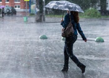 Ulen temperaturat, reshje dhe vanësira në të gjithë vendin